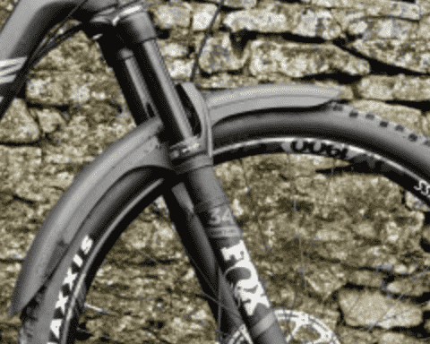 Mucky Nutz MugGuard Pitkä Etulokasuoja