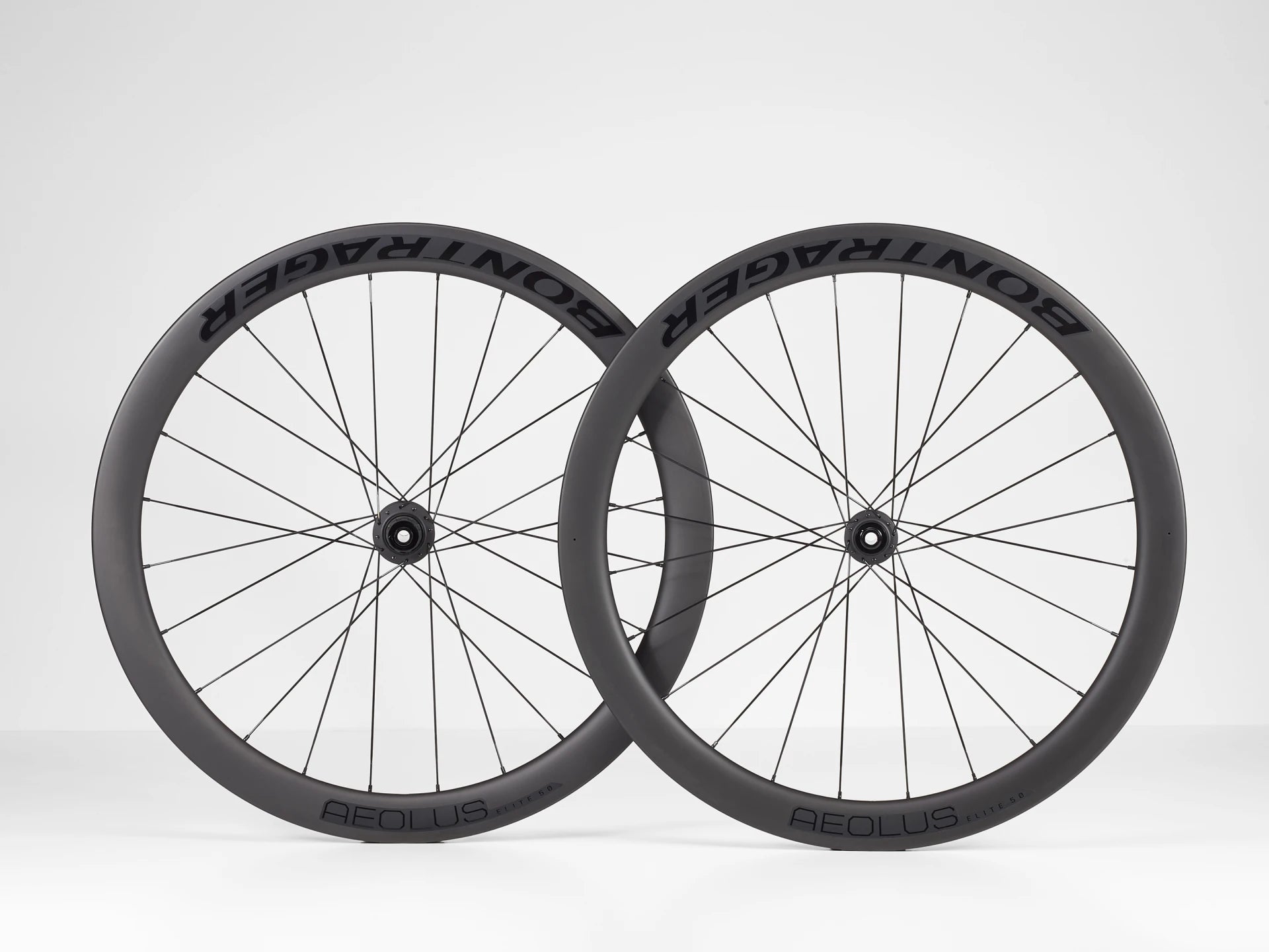 Bontrager Aeolus Elite 50 TLR Disc Road Wheel Takakiekko