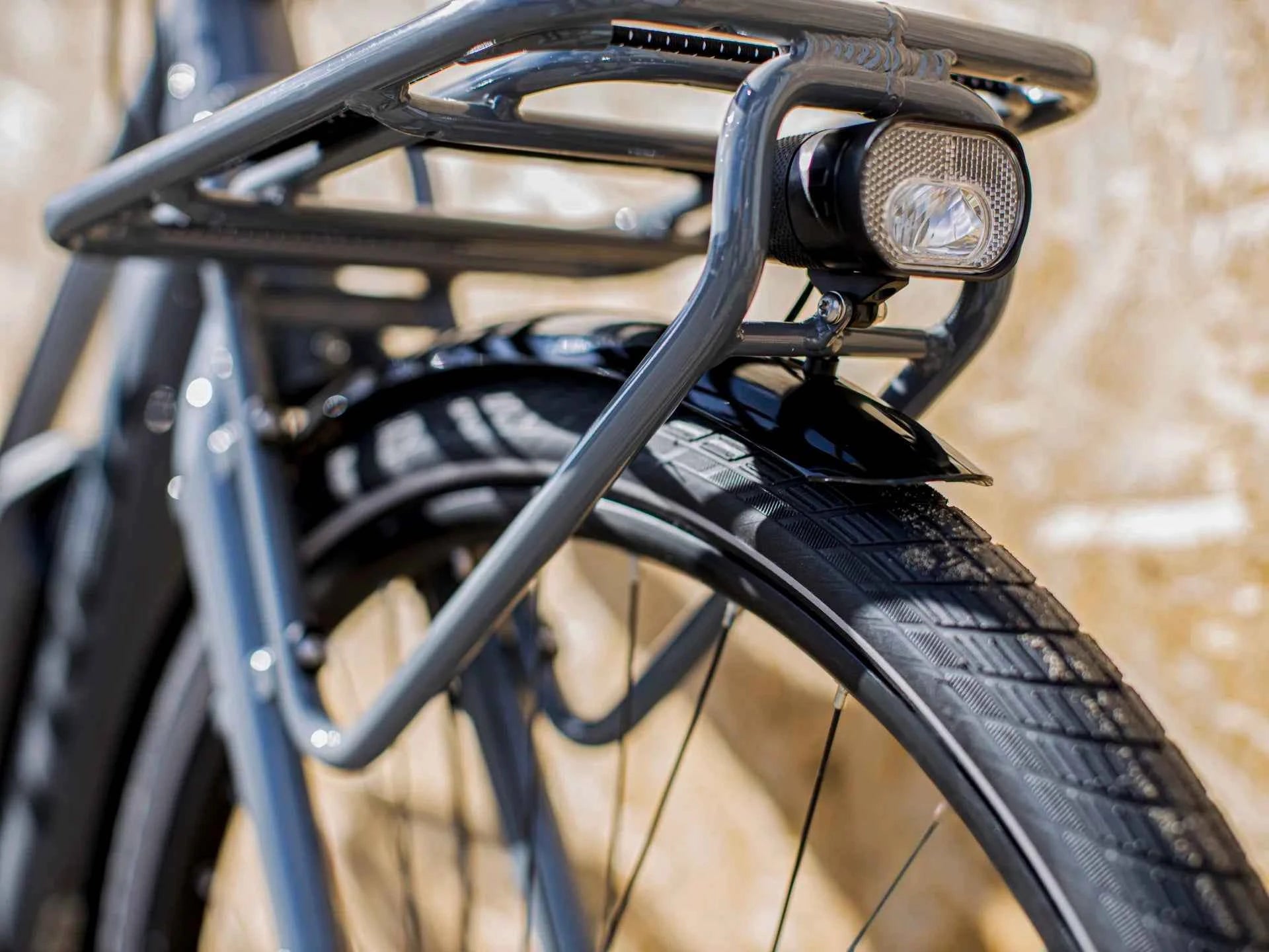 Trek District+ 2 Stagger