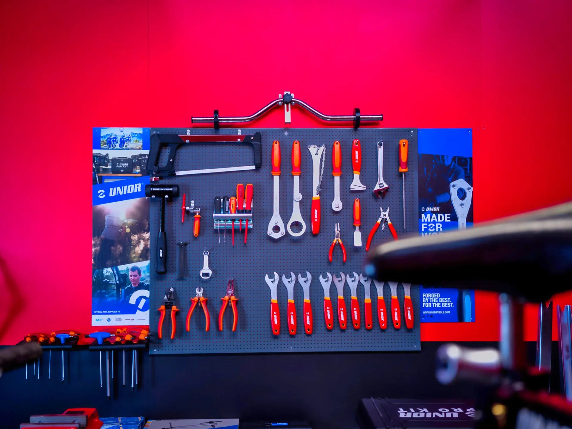 Tee Se Itse Huoltopiste