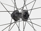 Bontrager Aeolus Elite 35 TLR Disc Road Wheel etukiekko