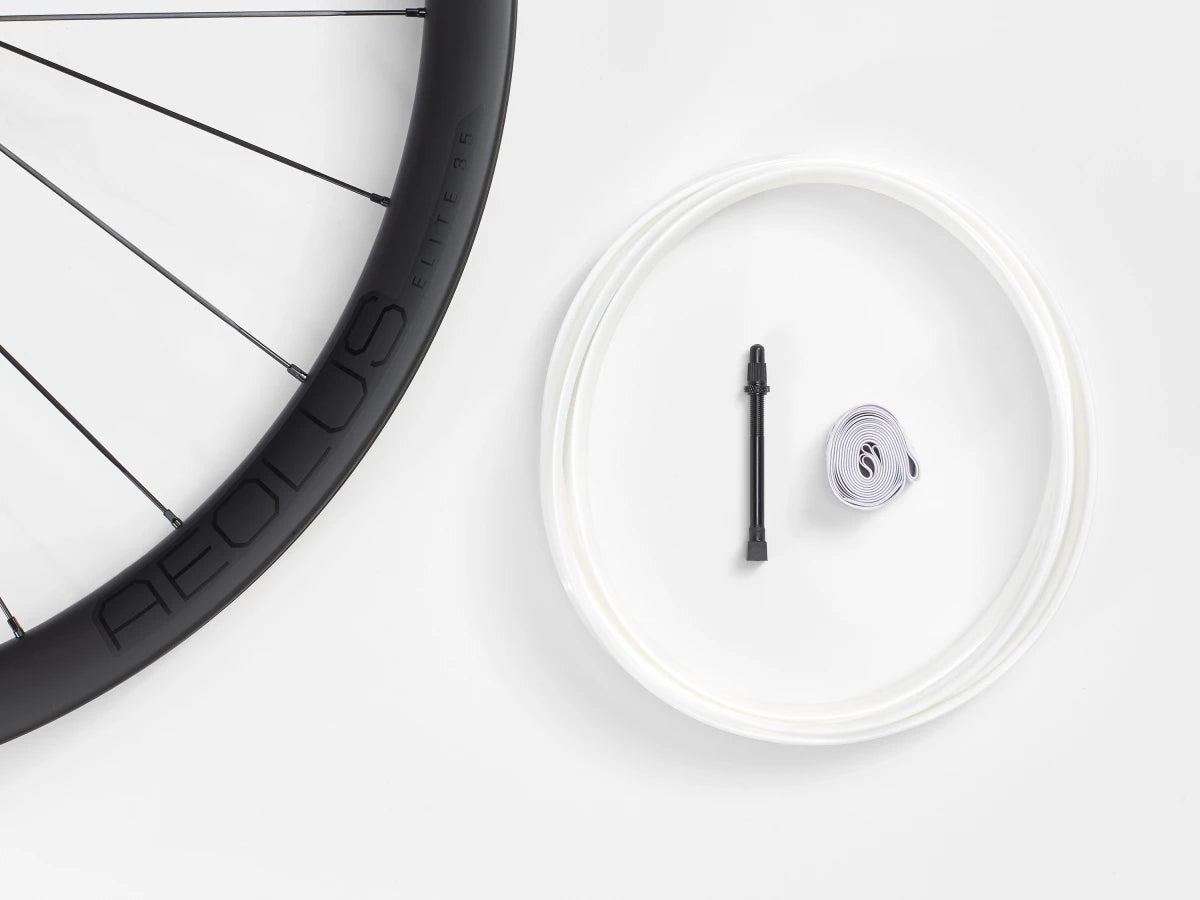 Bontrager Aeolus Elite 35 TLR Disc Road Wheel Takakiekko