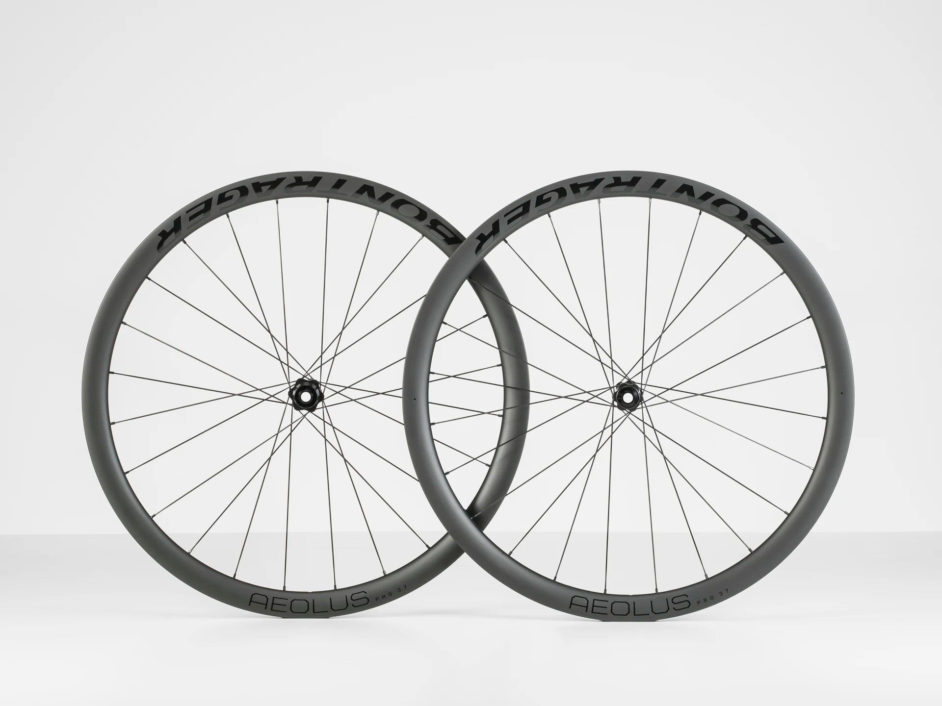 Bontrager Aeolus Pro 37 TLR Disc Road Wheel Takakiekko