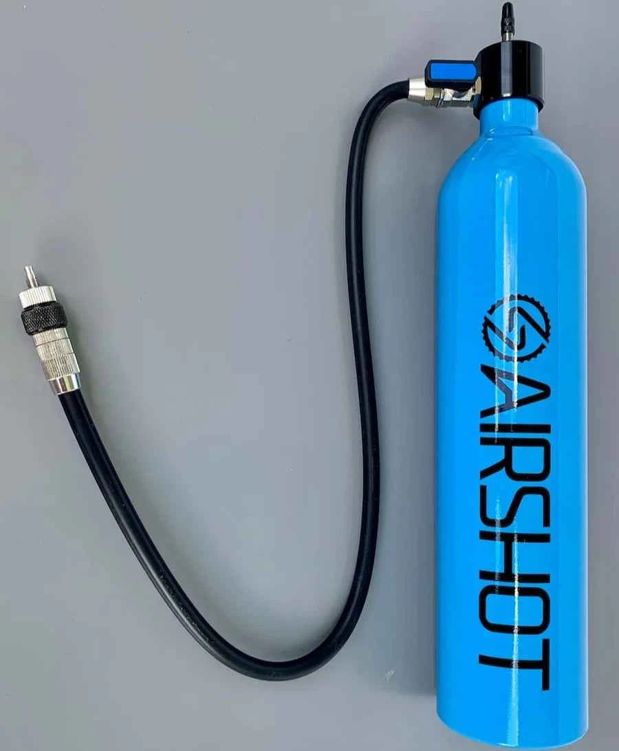 AIRSHOT Pump Tubeless tyre inflator Tubeless Pumppu