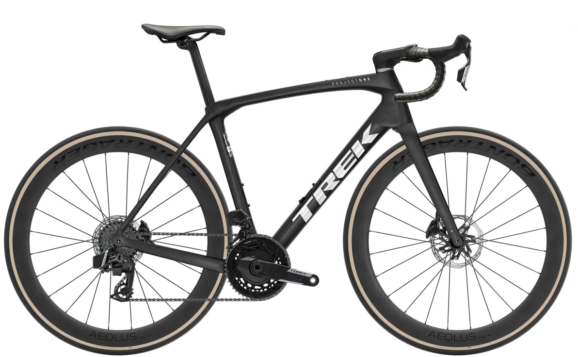 Trek Domane SLR 7 AXS Gen 4 Musta