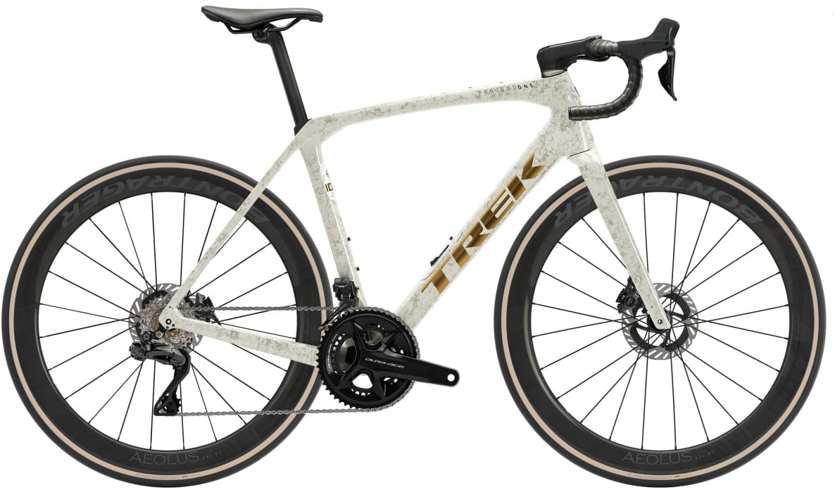 Trek Domane SLR 9 Gen 4 Valkoinen